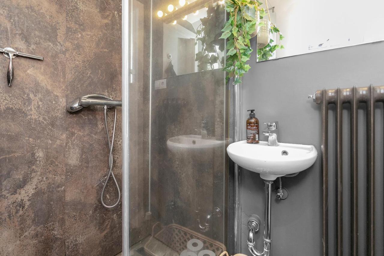 Cozy And Central Apartment Рейкьявик Экстерьер фото