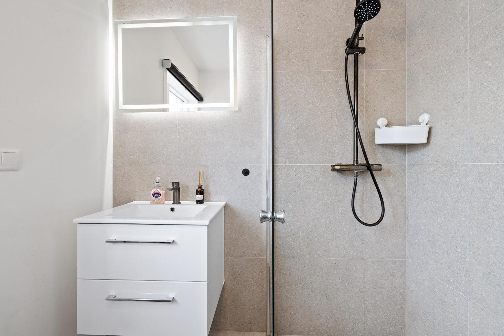 Cozy And Central Apartment Рейкьявик Экстерьер фото